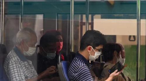 مبتلایان به کووید خفیف در خانه درمان شوند