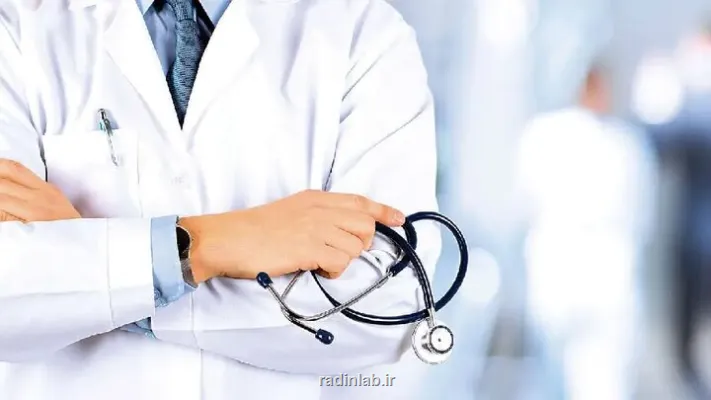 پشت نظام ایستاده ایم
