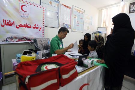 بهره مندی 1487 روستایی كم برخوردار هرمزگانی از خدمات درمانی نذر آب 3