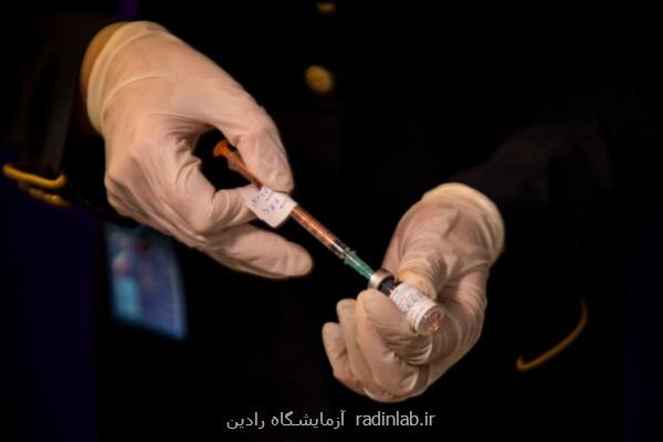 تزریق دوز دوم واكسن ایرانی كرونا به سه داوطلب اول